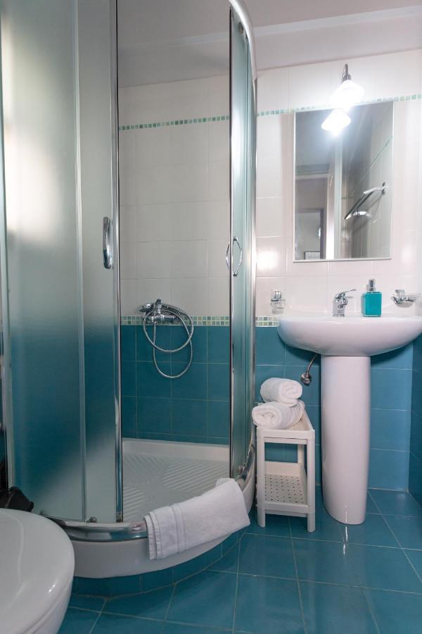 Jasmine - Apartment In Kalamáta Kültér fotó